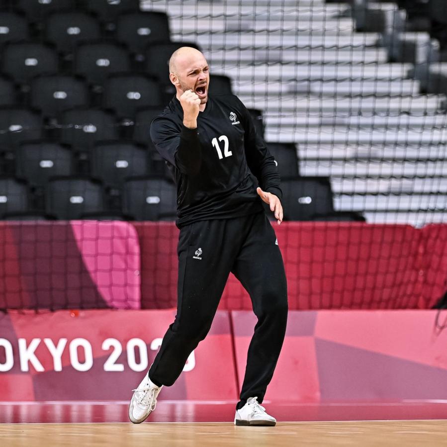 228907186_3075098372740439_3889402316605154955_n