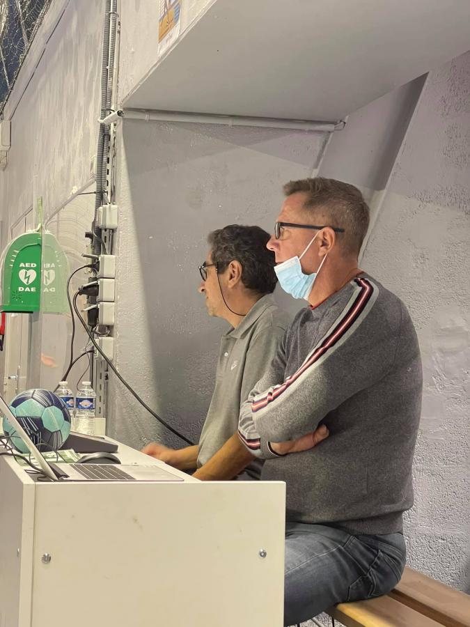 244598574_10219157956796012_7705651884481053084_n