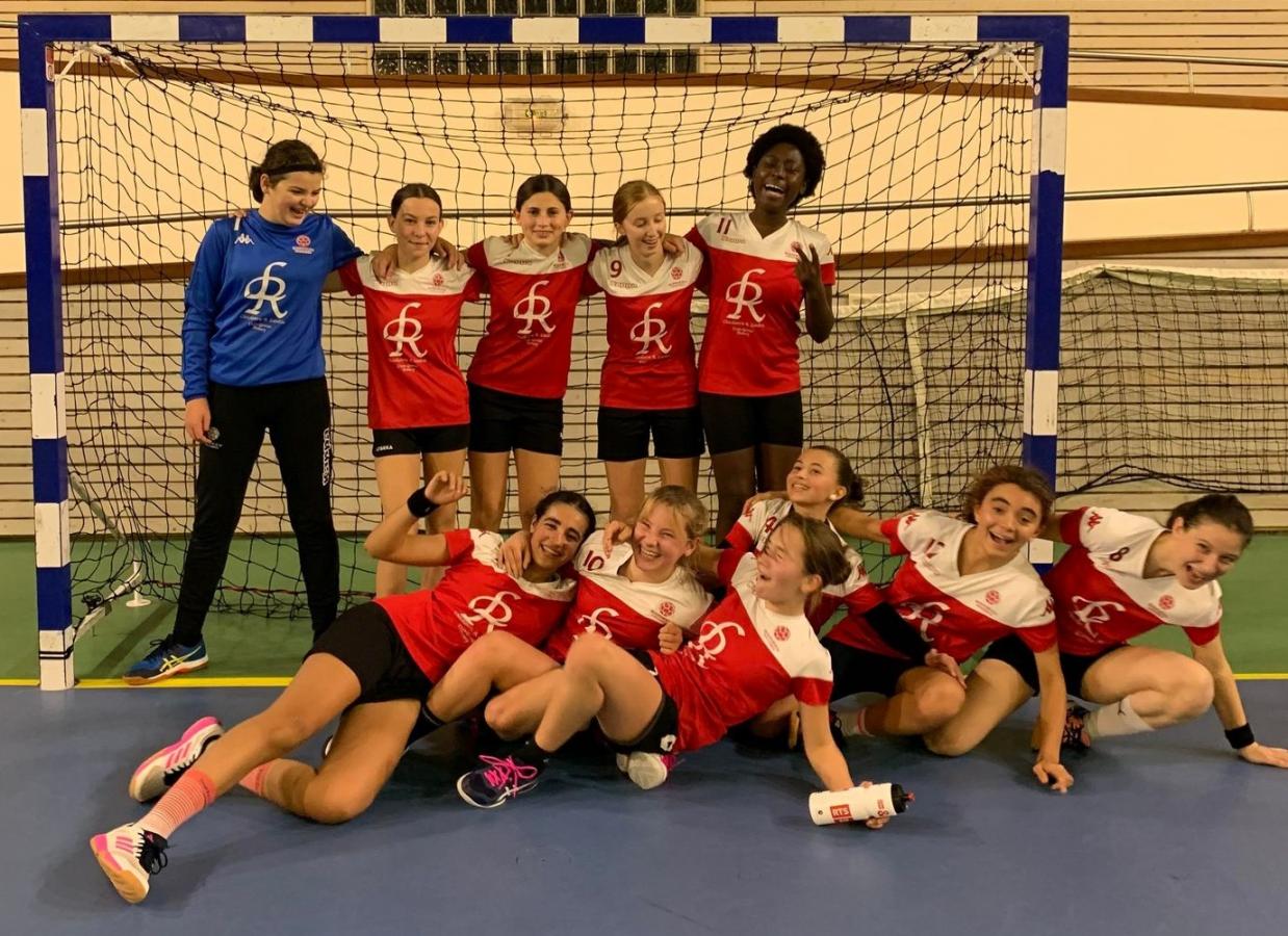 260854705_437680094432132_3410637949359002351_n