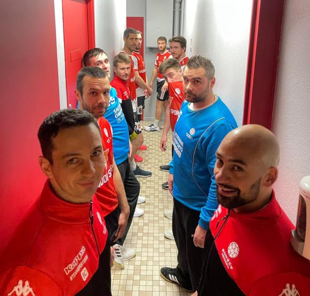 278109017_10219973061733126_6353739633495482132_n