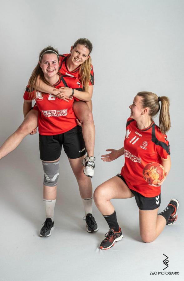 279081528_381709393964178_672721604358273461_n